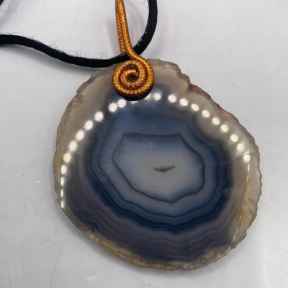 large agatesliced pendant, - Picture 1 of 4